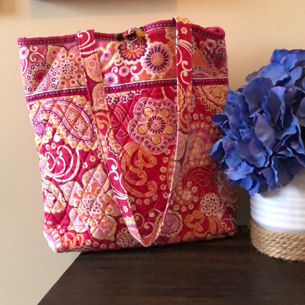 Vera Bradley Tote